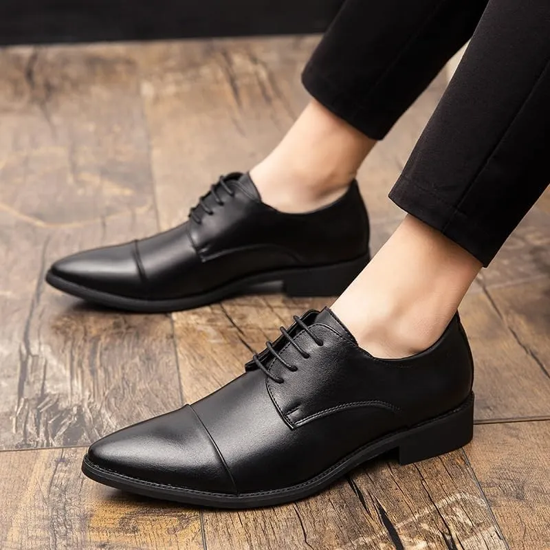 British Style Pointed Toe Dress Leather Shoes Men Classic Retro Business Oxfords Fashionable Lace-up Tuxedo Shoes