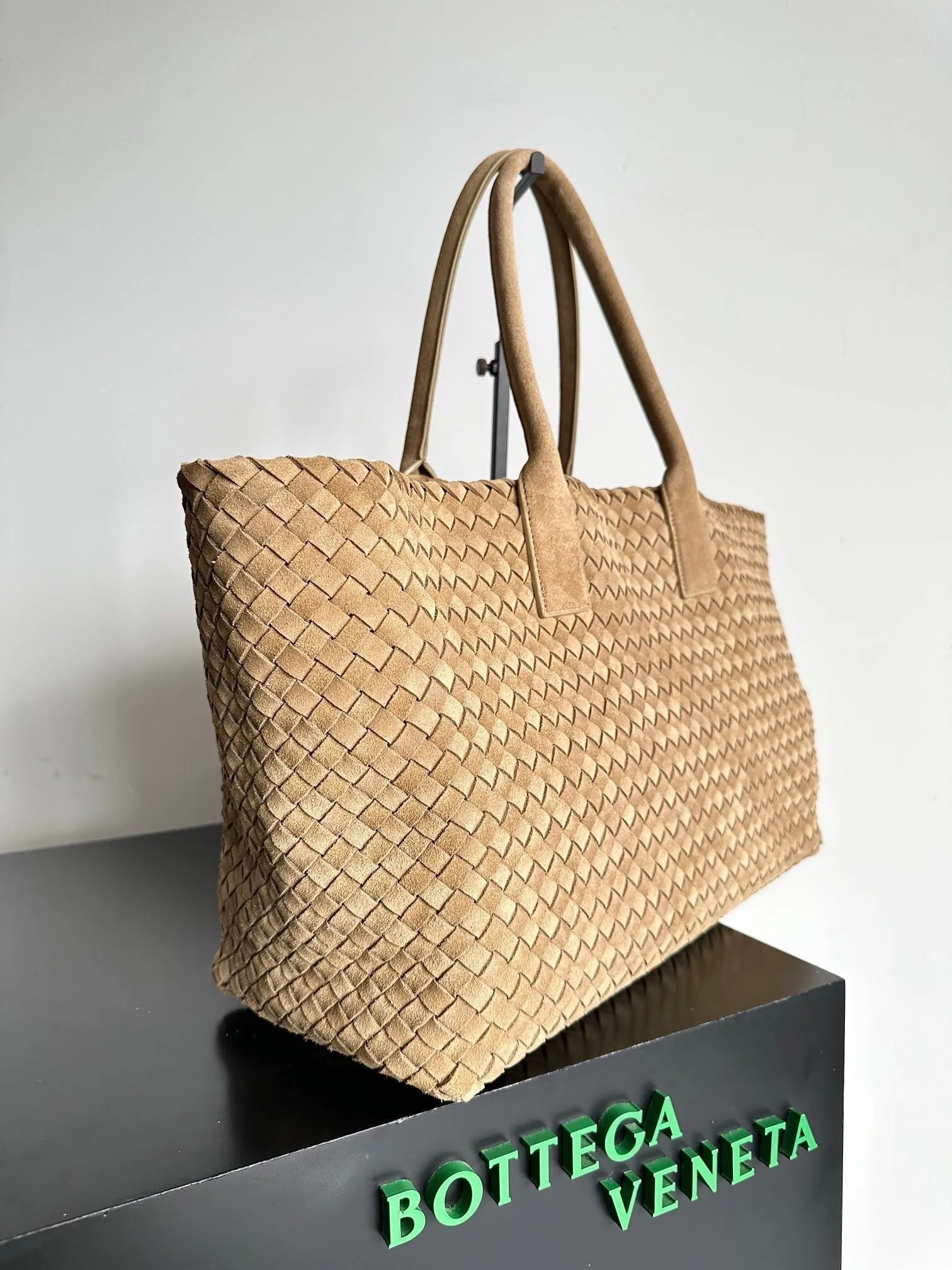 BV065 Large Cabat / HIGHEST QUALITY VERSION / 20.1x17.7x7.9inch