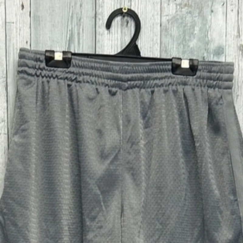 Champion Mens XL Elastic Drawstring Waist Mesh Polyester Athletic Gym Shorts