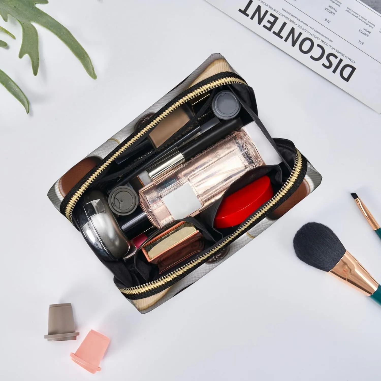 Chocolate Printed Small Makeup Bag,Travel Cosmetic Bag Purse with Zipper,Water-resistant Makeup Organizer Bag for Women