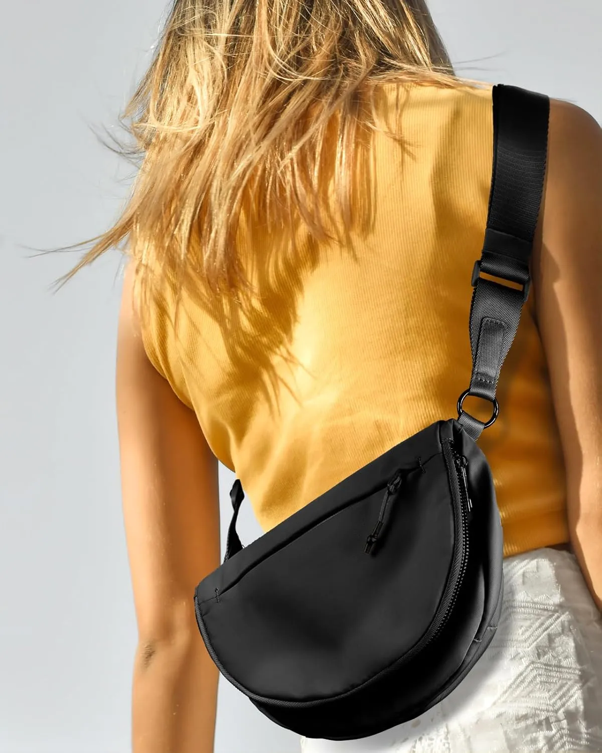 Crescent Bag for Women and Men, Fashion Medium Nylon Folding Crescent Moon Bag Single Shoulder Bag with Adjustable Strap