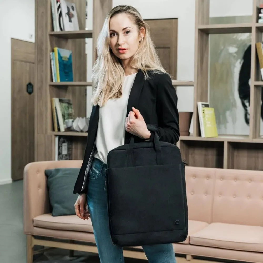 Dicota Eco Tote Bag Motion