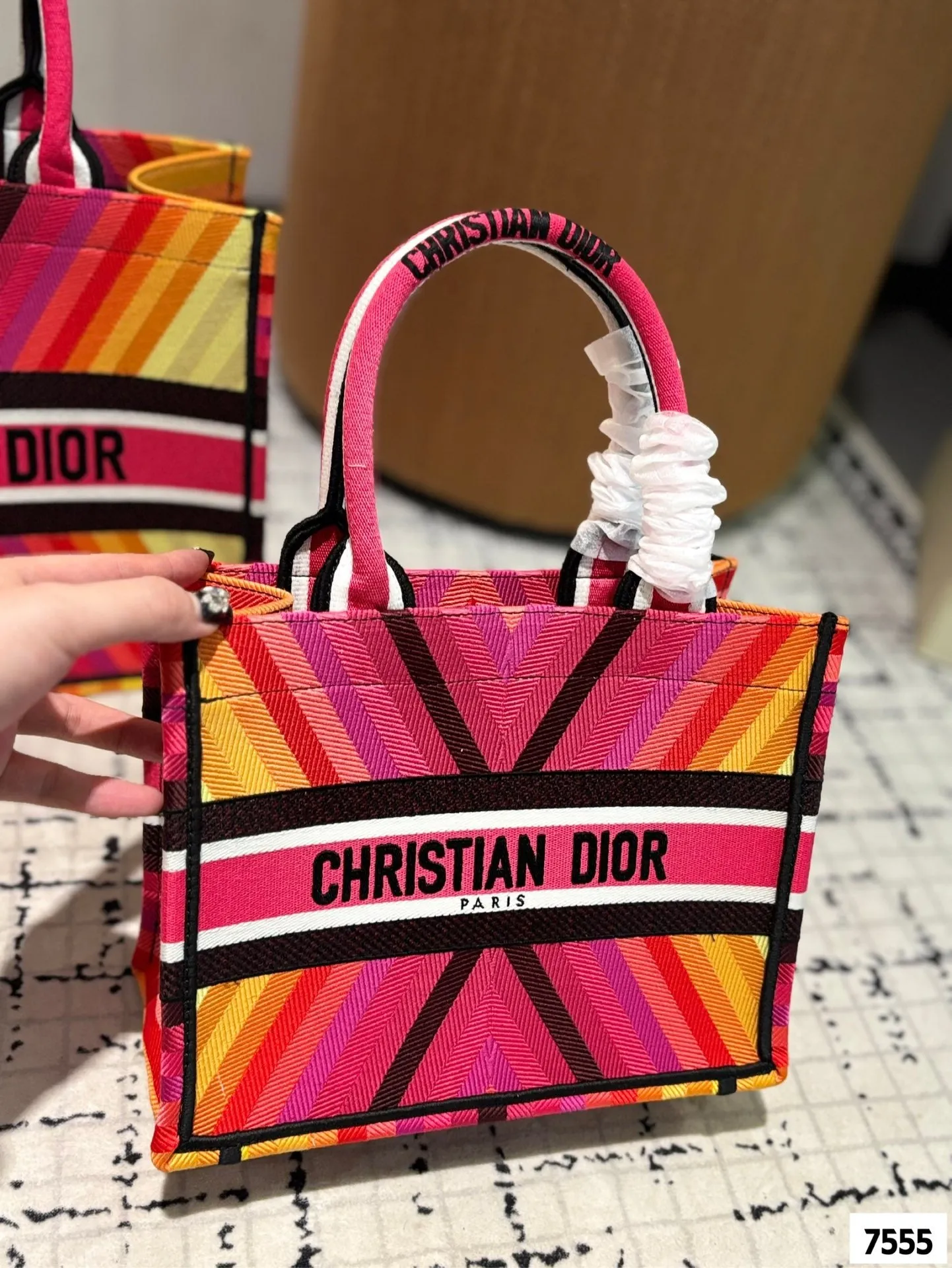 DR518 Book Tote Small/Medium/Large
