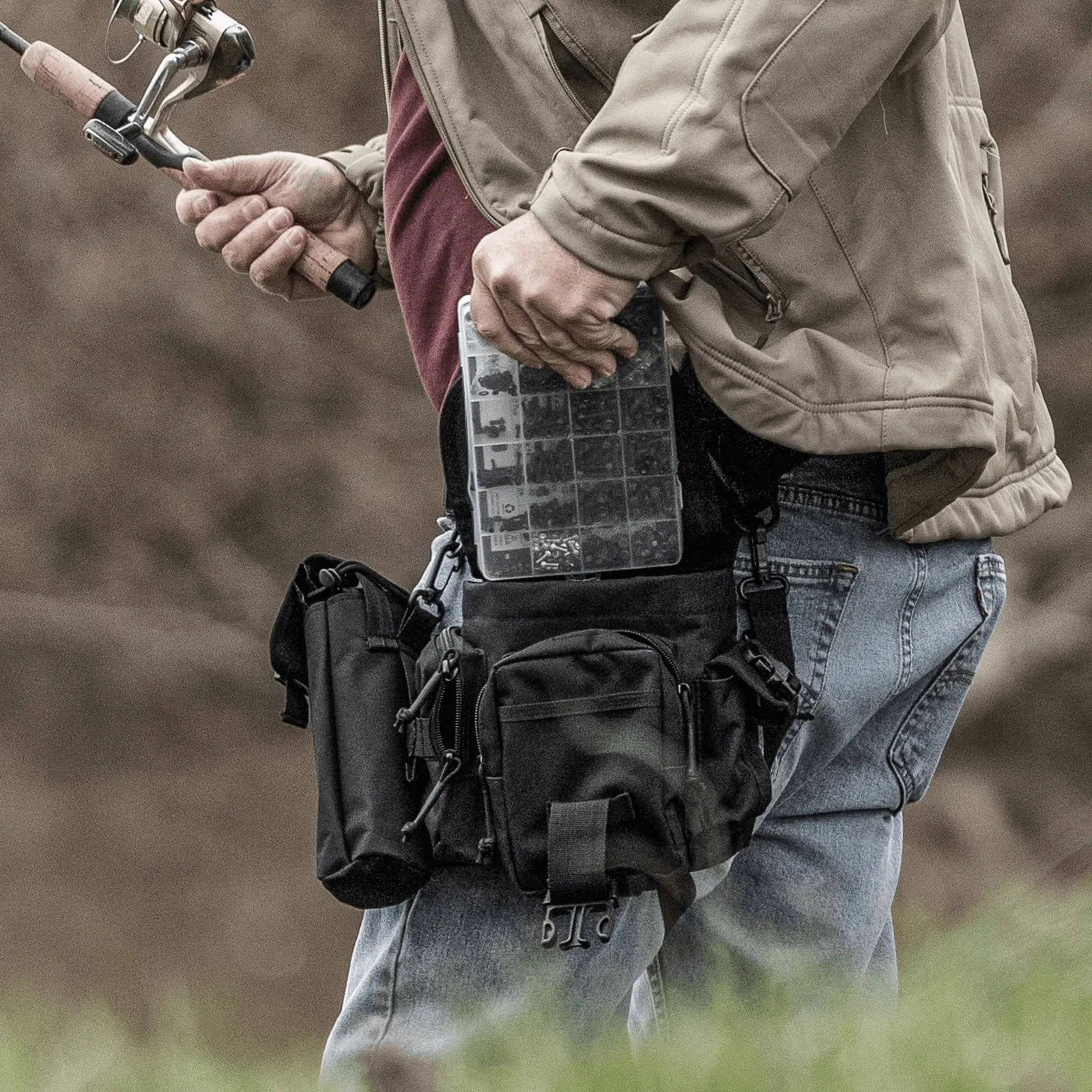 Durable Drop Leg Pouch Bag for Cycling, Hiking, and Tactical Use, Resistant to Water