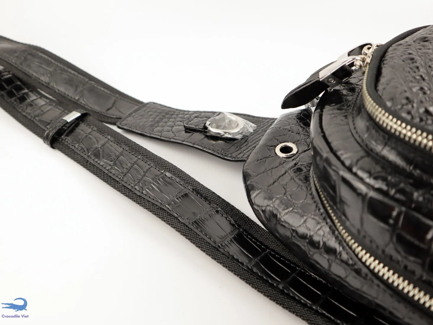 Genuine Crocodile Leather Bags Shoulder Cross Body Waterfly Sling Backpack Black
