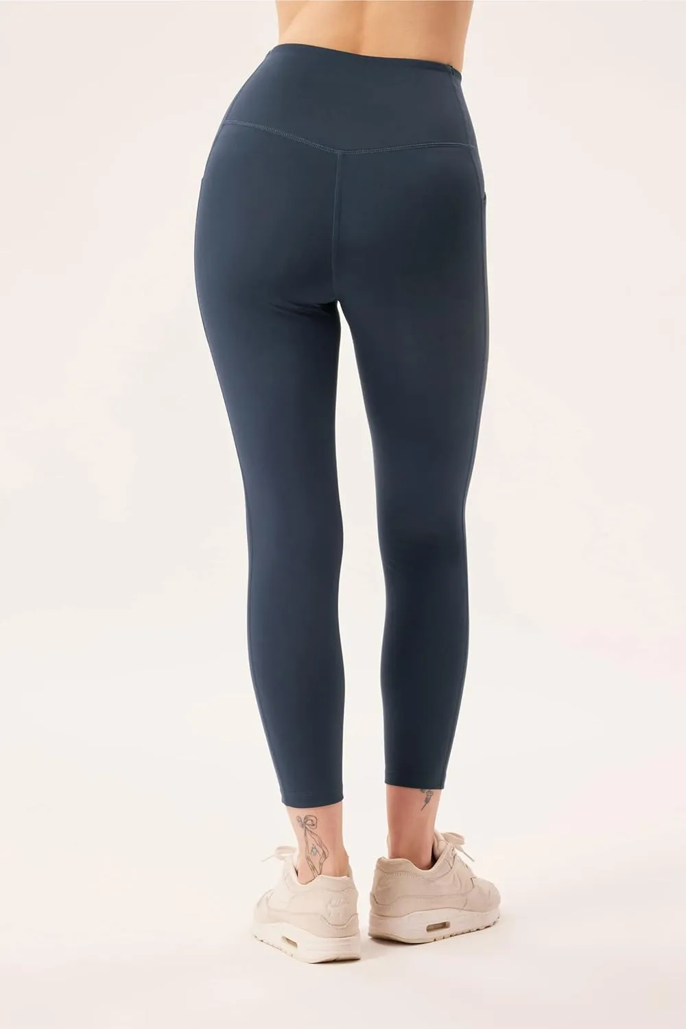 Girlfriend Collective Compression Pocket Leggings for Women, High Rise Waist Pants for Yoga Workout Plus Size 23 3/4" Inseam