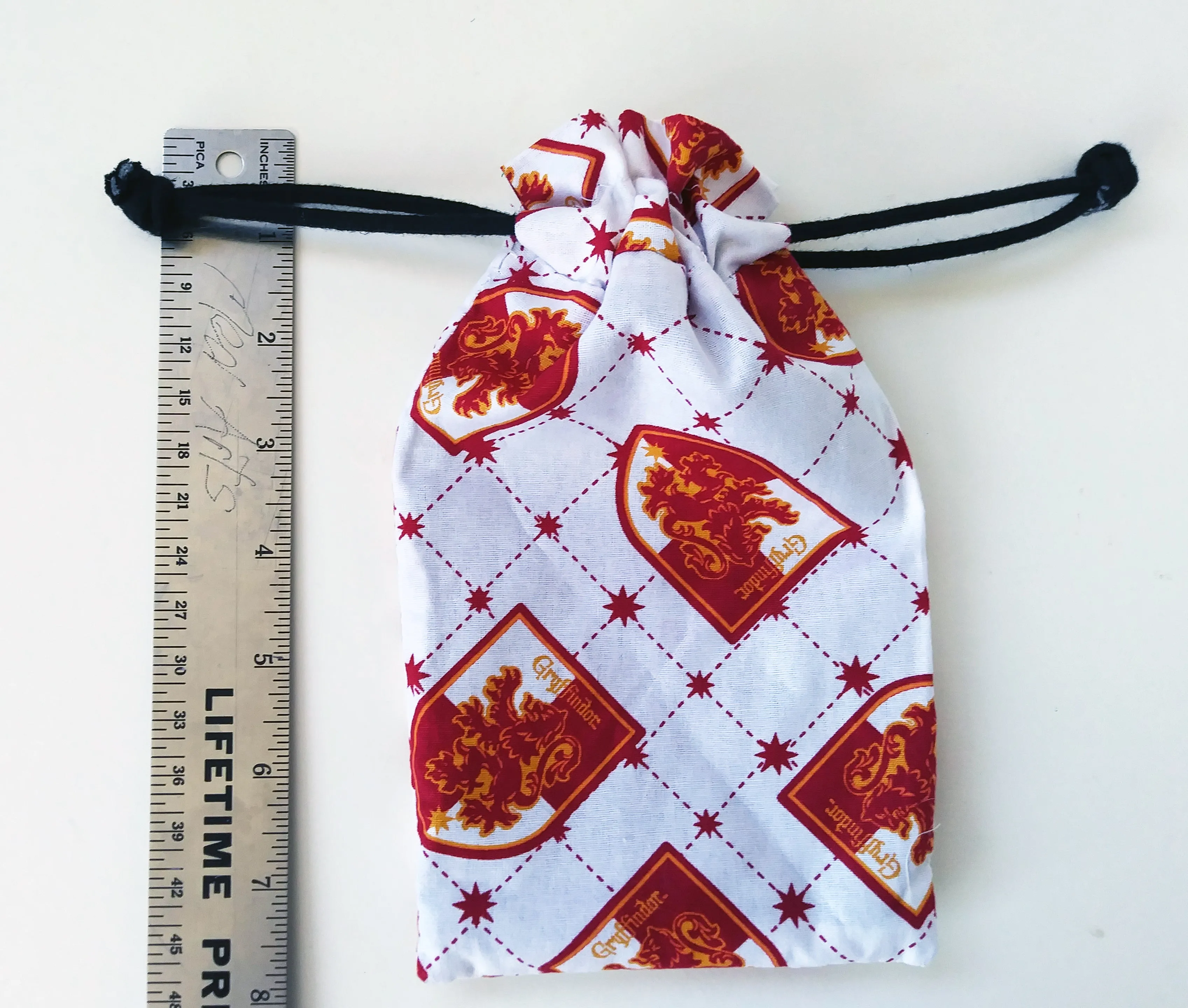Handmade Drawstring bag - White Gryffindor fabric
