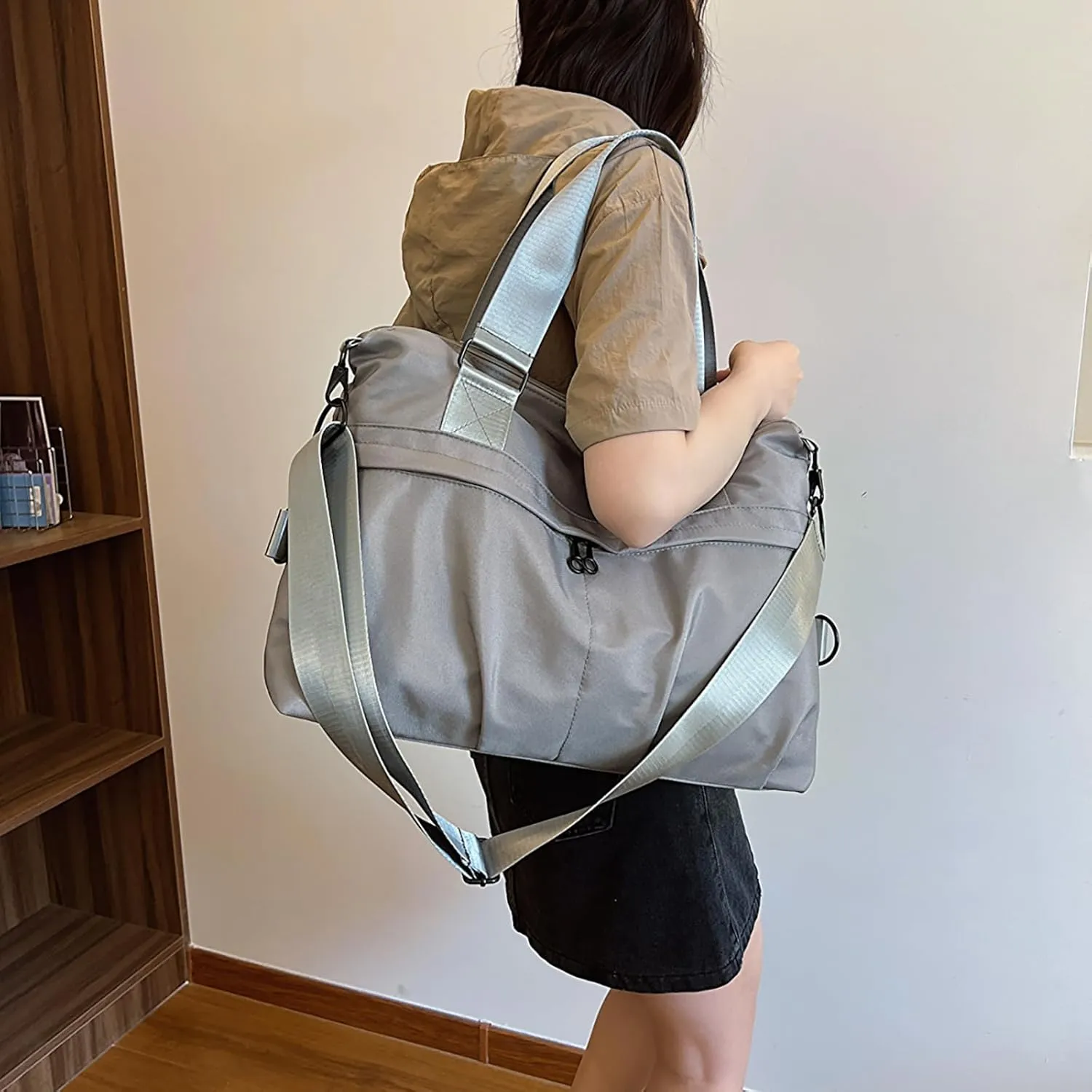 IHAYNER Women's Travel Weekender Duffle Bag with Laptop Compartment, Carry-On Overnight Gym Bag, Grey
