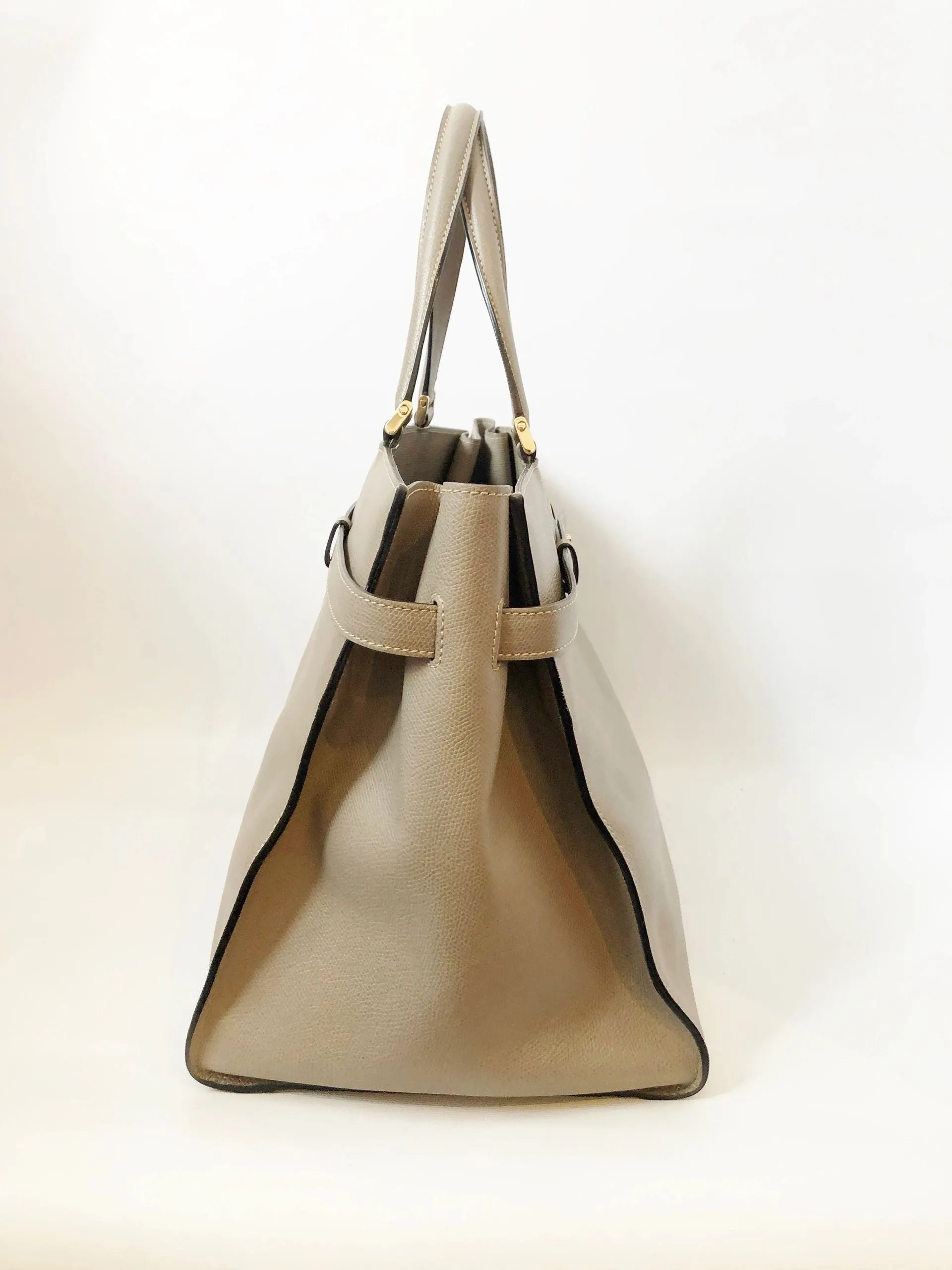 Large B Shopping Tote