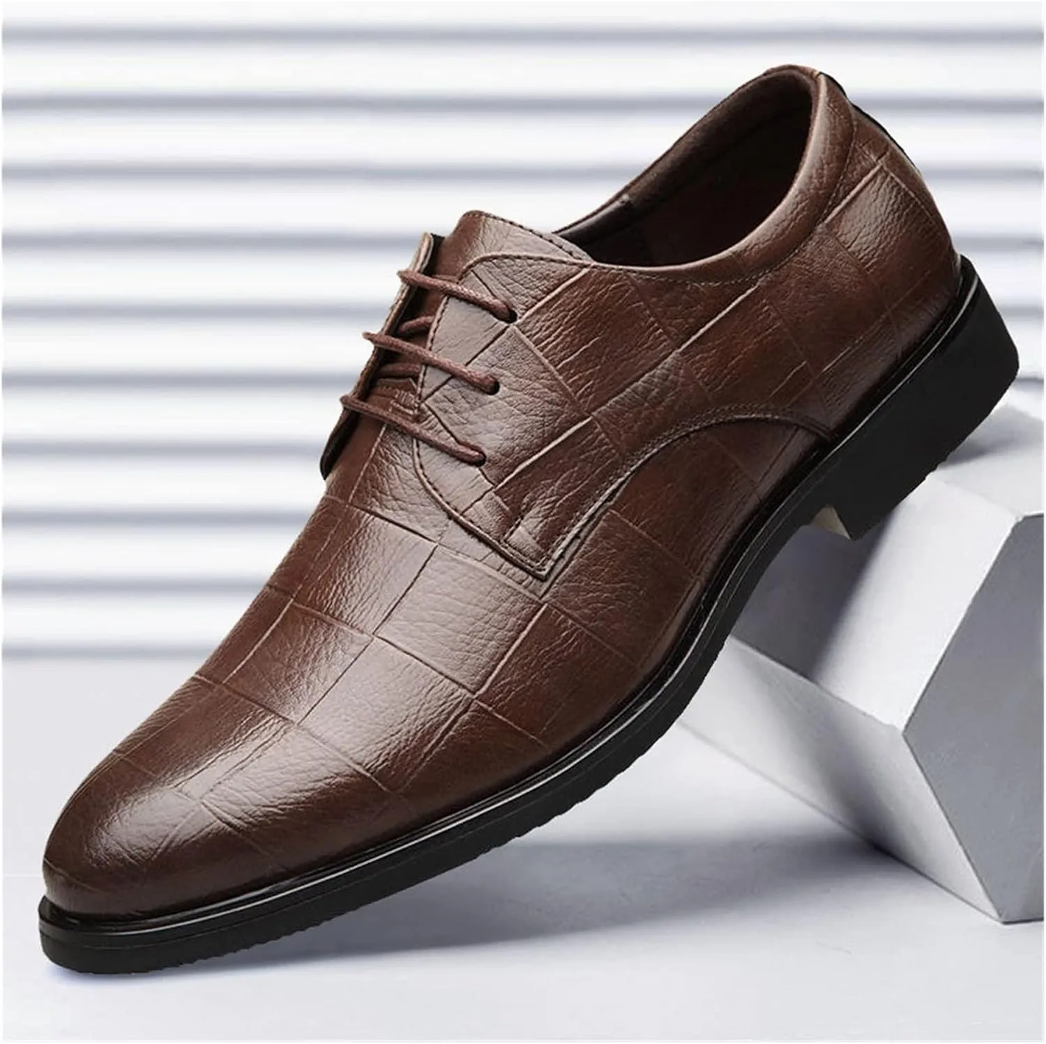 LAZIRO Spring and Autumn Leather Shoes Men's Business Formal Dress Groomsmen Plus Size Shoes All-Match Casual Wedding Shoes
