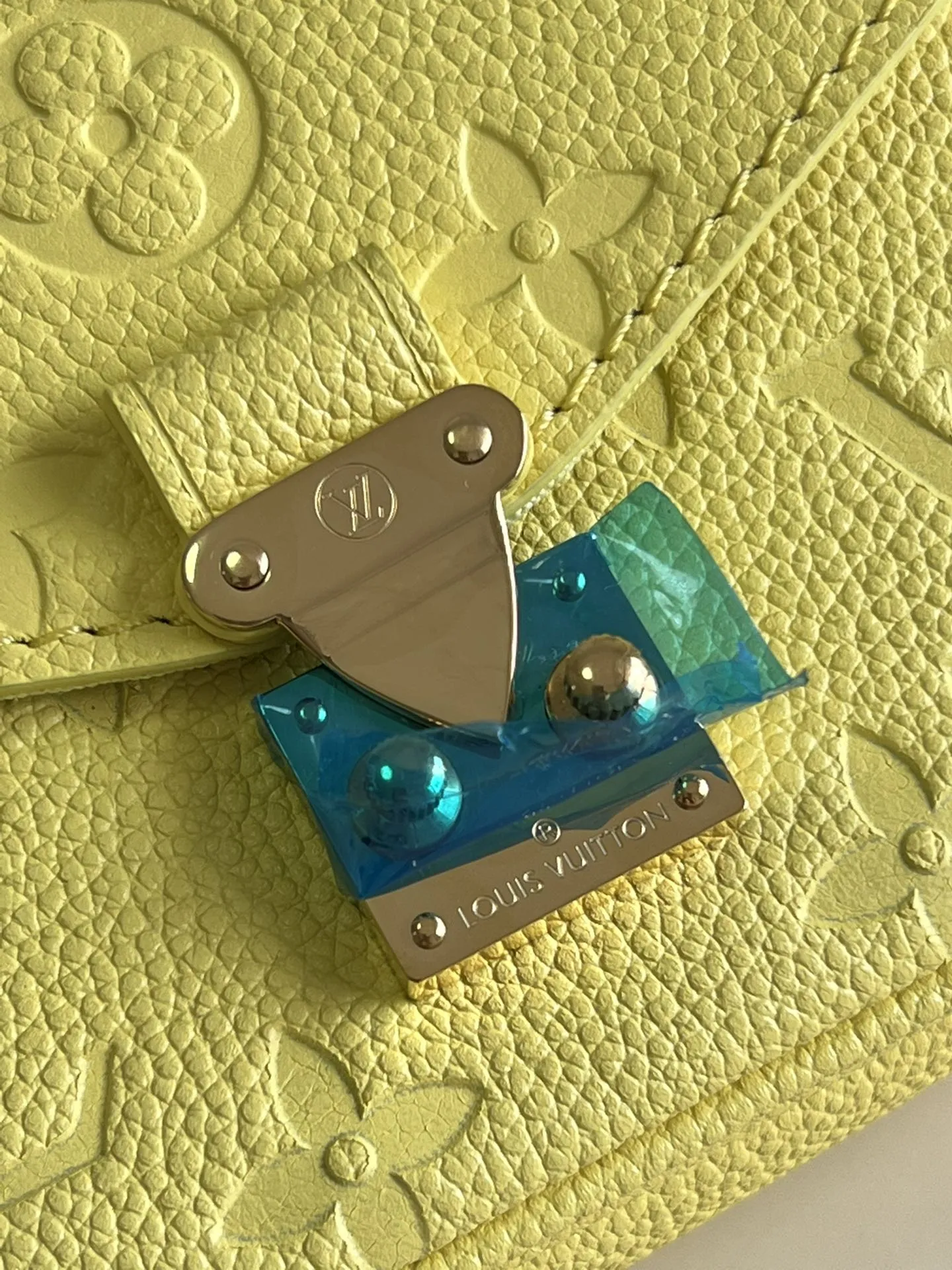 Louis Vuitton Micro Metis Bag