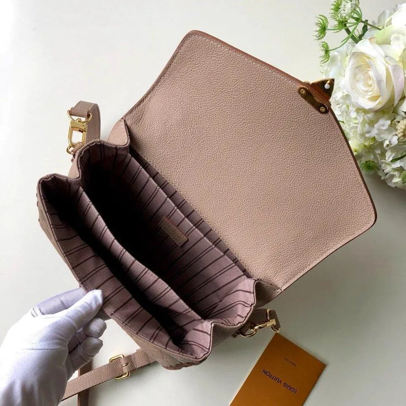 Louis Vuitton pochette métis