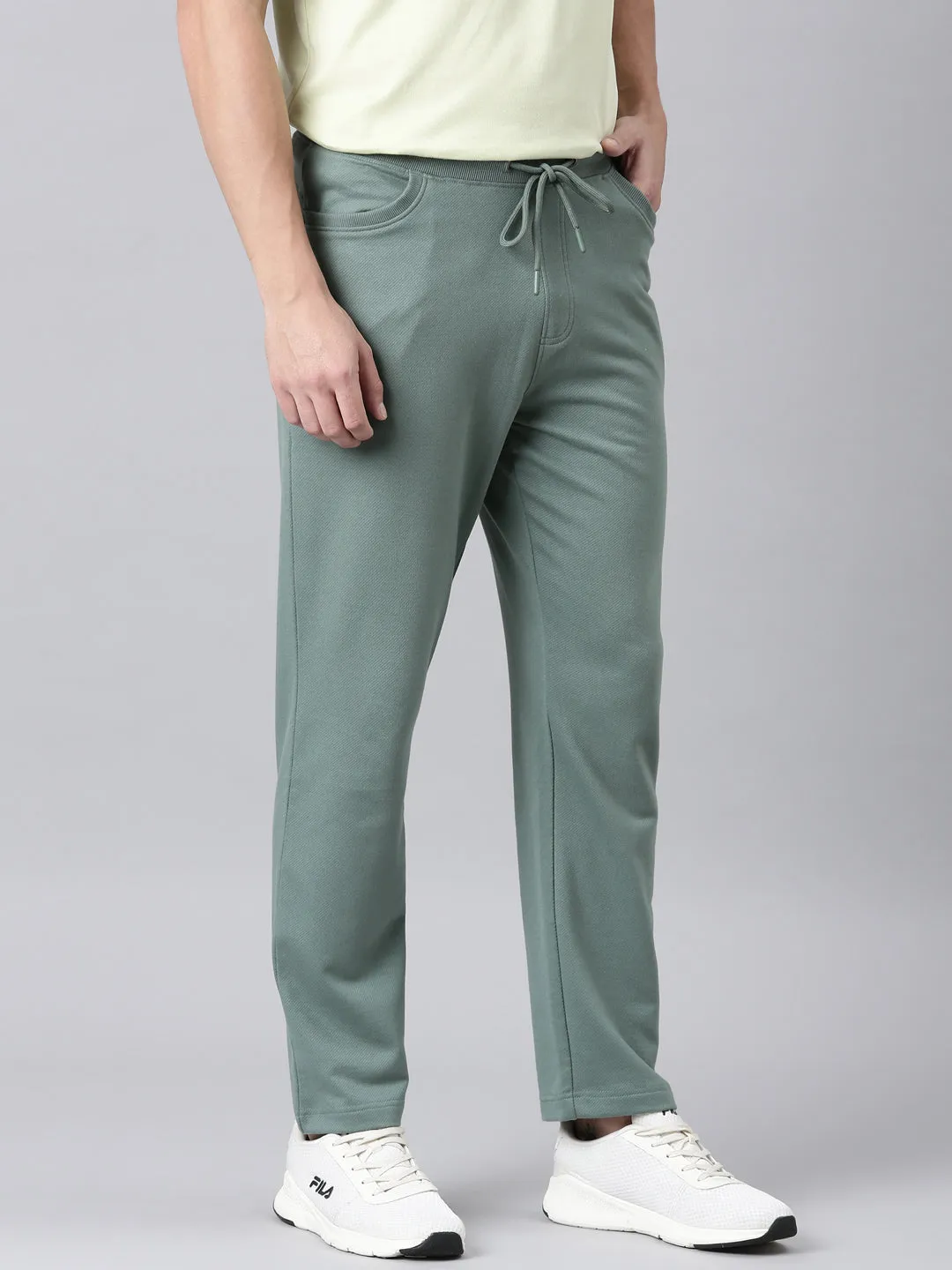 Men Green Bottom Wear Regular Fit