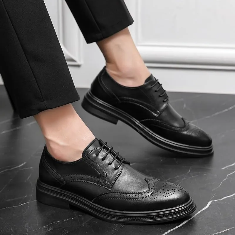Men Rubber Non-Slip Thick-Soled Oxfords Shoes Fashionable Patent Leather Wing Tips Carved Lug Brogue Shoes