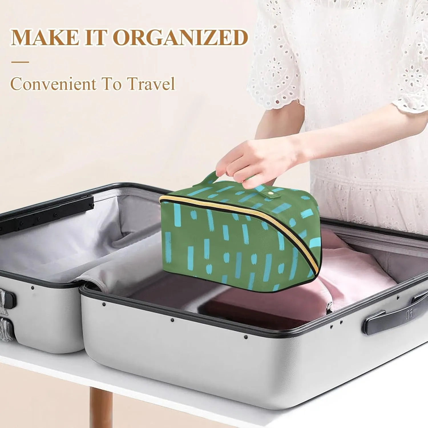 Portable Makeup Bag with Zipper Rhombus Cosmetic Bag for Travel Essentials