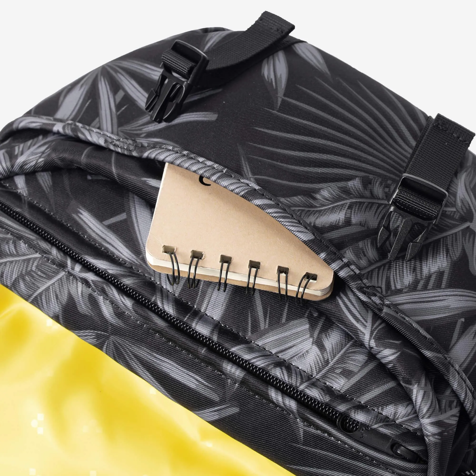 Young Tour Hip Pack | Rainforest Secret