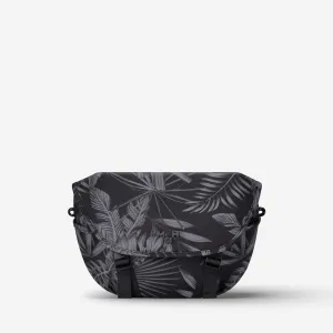 Young Tour Hip Pack | Rainforest Secret